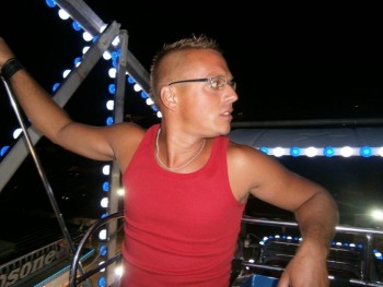 delinho 40 éves társkereső profilképe