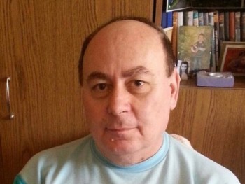 Oroszlán 67 éves társkereső profilképe