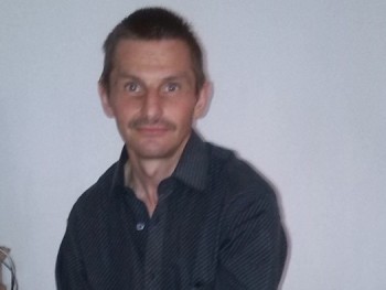 István40 50 éves társkereső profilképe