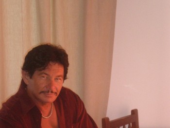 KOMA 57 éves társkereső profilképe