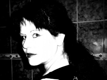 Püthia 44 éves társkereső profilképe