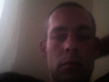 Zoltán29 36 éves társkereső profilképe