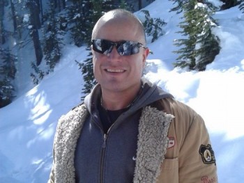 instigator 42 éves társkereső profilképe