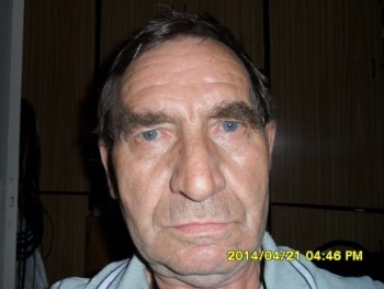 László 45 79 éves társkereső profilképe