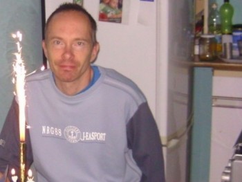 Péter Szkladek 52 éves társkereső profilképe