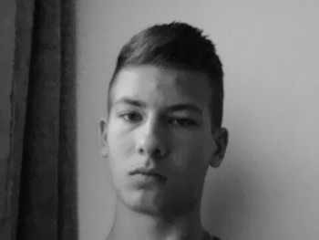 Krisz7 23 éves társkereső profilképe