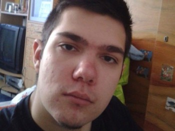 Richard94 27 éves társkereső profilképe