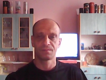 fikusz 52 éves társkereső profilképe
