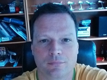 lars 39 éves társkereső profilképe