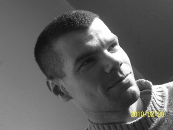 Zéé80 43 éves társkereső profilképe