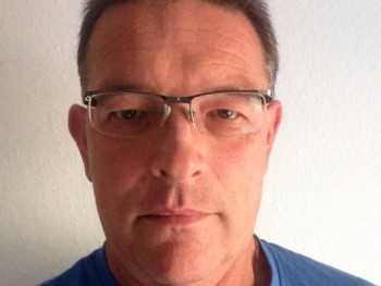 JOSEF 61 éves társkereső profilképe
