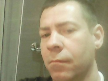 Kecskeméti János 46 éves társkereső profilképe