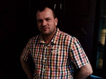 rokarudi 48 éves társkereső profilképe