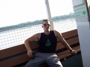 Sasa Skornyák 32 éves társkereső profilképe