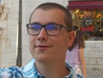 Norbii 23 éves társkereső profilképe