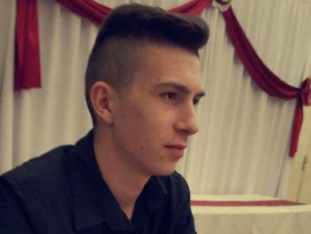 Lucskai 23 éves társkereső profilképe