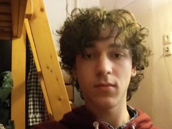 Egon18 24 éves társkereső profilképe