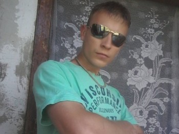 gabesz92 29 éves társkereső profilképe