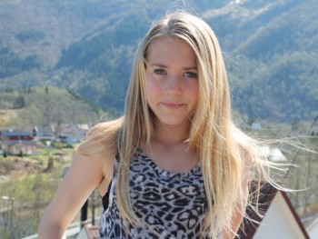 Alexandra11 20 éves társkereső profilképe
