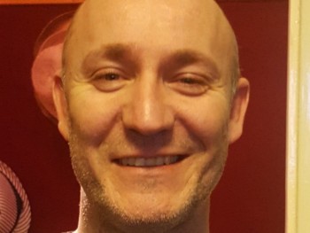 Krisz77 45 éves társkereső profilképe