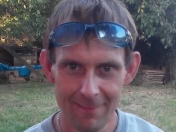 atiss 47 éves társkereső profilképe