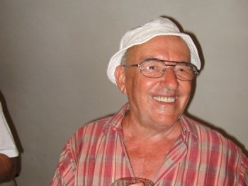 Feri bácsi 70 éves társkereső profilképe