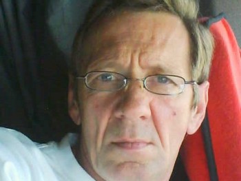 Qkee 68 éves társkereső profilképe