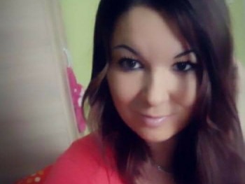 Edina27 31 éves társkereső profilképe