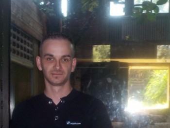 Tommy33 37 éves társkereső profilképe