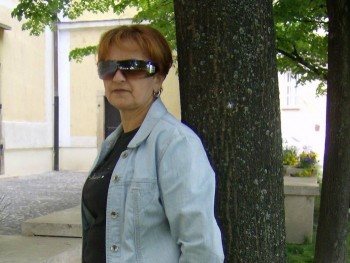 Elizabeth4 65 éves társkereső profilképe