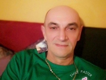 Gábor 67 55 éves társkereső profilképe