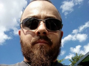 Dante88József 36 éves társkereső profilképe