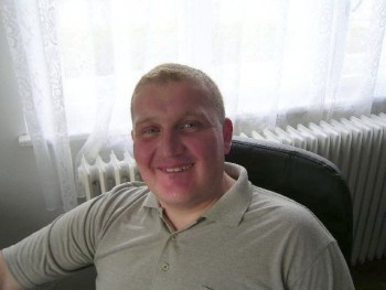 JohnDeree társkereső, 31 éves férfi, Sopron - bobtailklub.hu társkereső