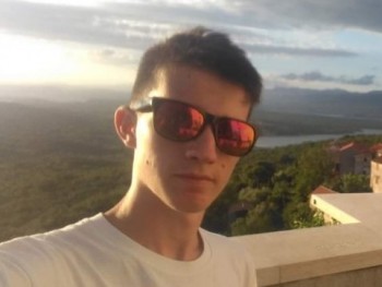 Mátyás01 20 éves társkereső profilképe