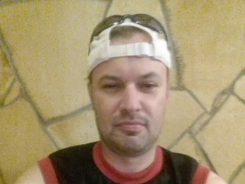 PHANTOMWOLF 49 éves társkereső profilképe