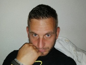 Arpad12 34 éves társkereső profilképe
