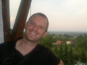 TheSun 41 éves társkereső profilképe