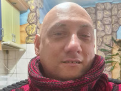 Krezi - 44 éves társkereső fotója