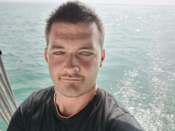 Jerzy98 37 éves társkereső profilképe