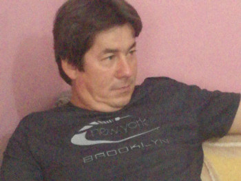 Zacso 43 éves társkereső profilképe