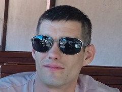 rettbul50 - 31 éves társkereső fotója