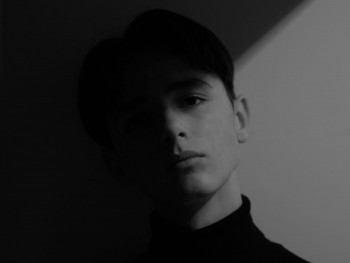 UhrinZsombor 19 éves társkereső profilképe