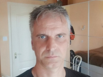Akkorisgyuri 48 éves társkereső profilképe