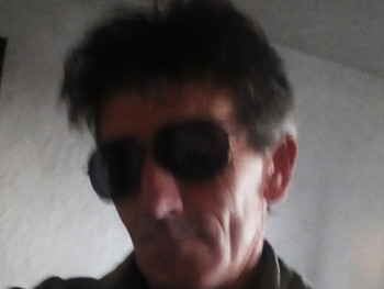 Vas Robi 53 éves társkereső profilképe