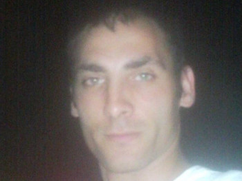 AttilaAlbert 35 éves társkereső profilképe