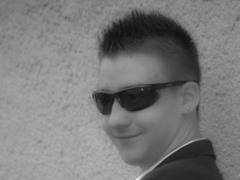 Erik26 25 éves társkereső profilképe