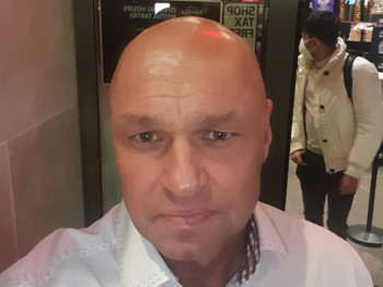 Zsolt 0831 52 éves társkereső profilképe