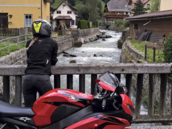 agvgirl 25 éves társkereső profilképe