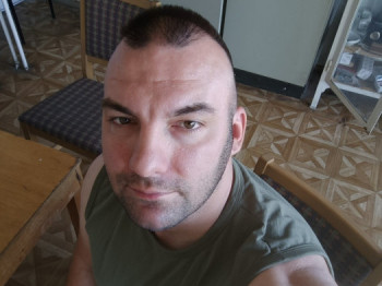 steve11 38 éves társkereső profilképe