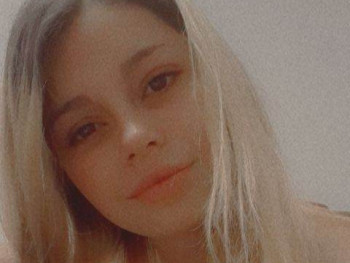 Gálosi Bianka Ki 19 éves társkereső profilképe